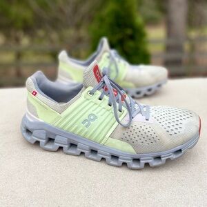 On Running Cloud Cloud Swift Shoes